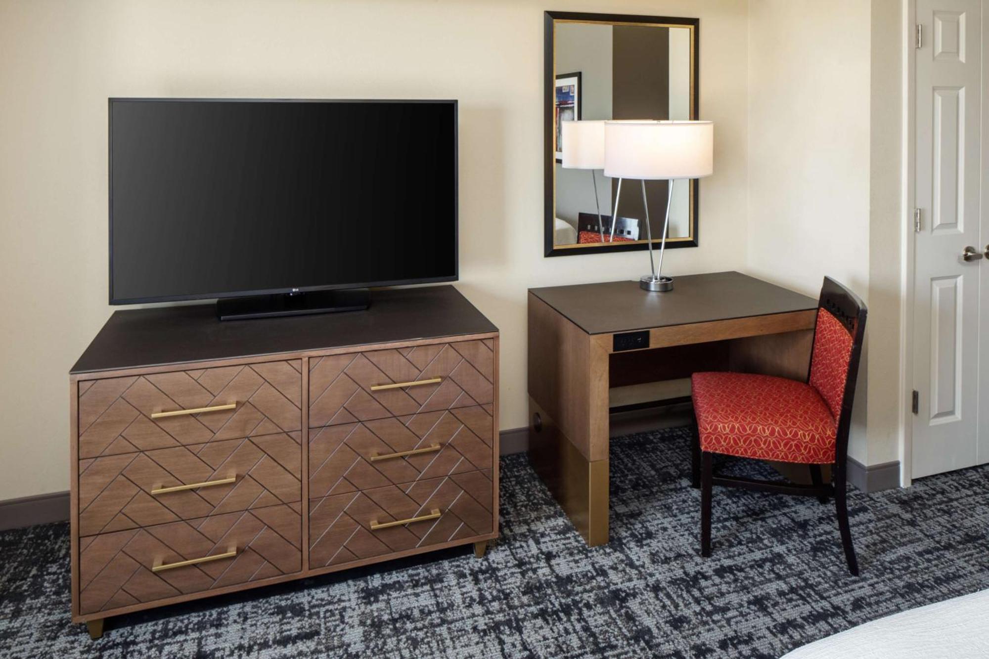 Embassy Suites By Hilton Laredo Exteriör bild