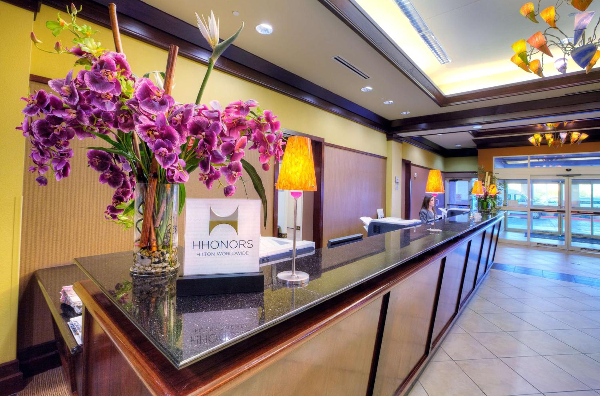 Embassy Suites By Hilton Laredo Exteriör bild