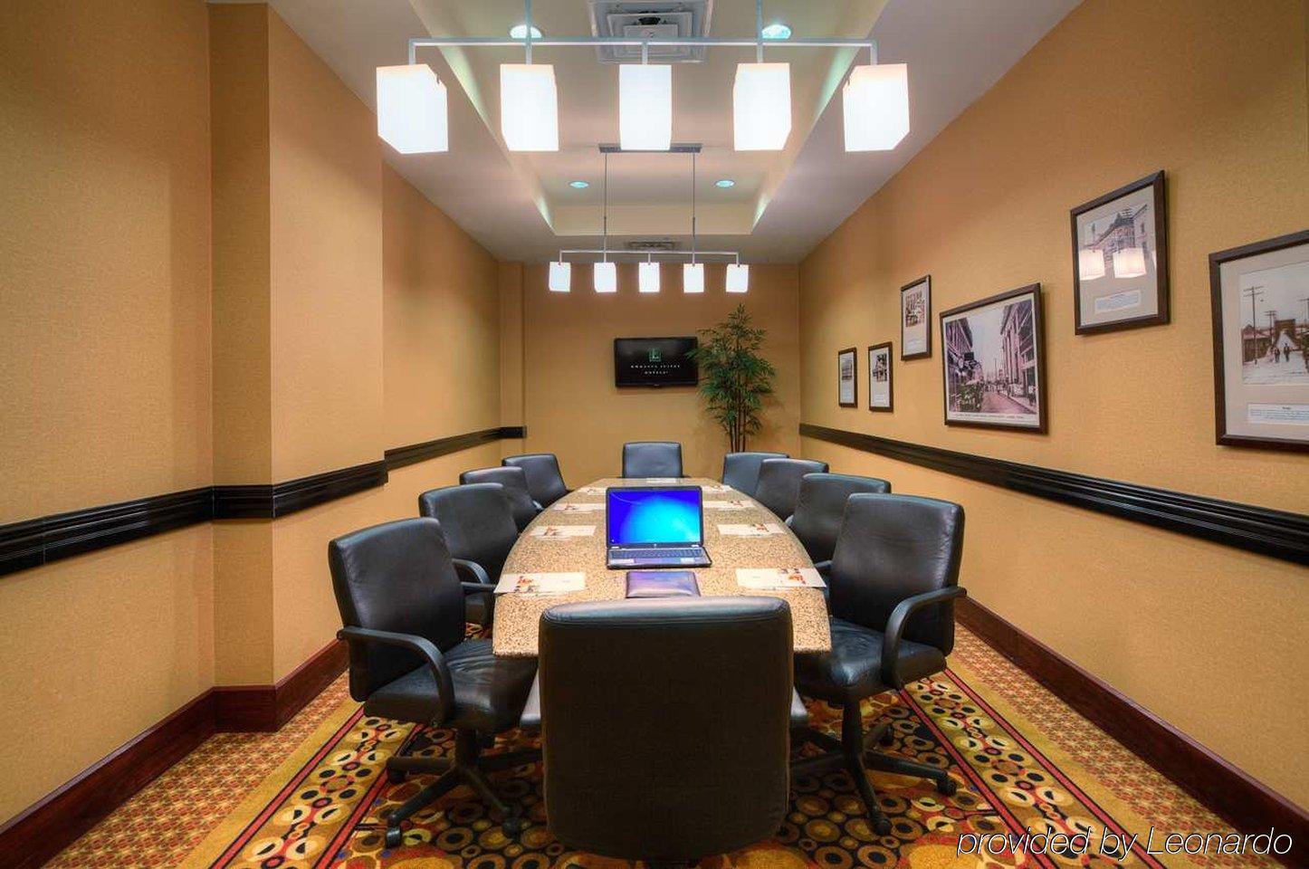 Embassy Suites By Hilton Laredo Business bild